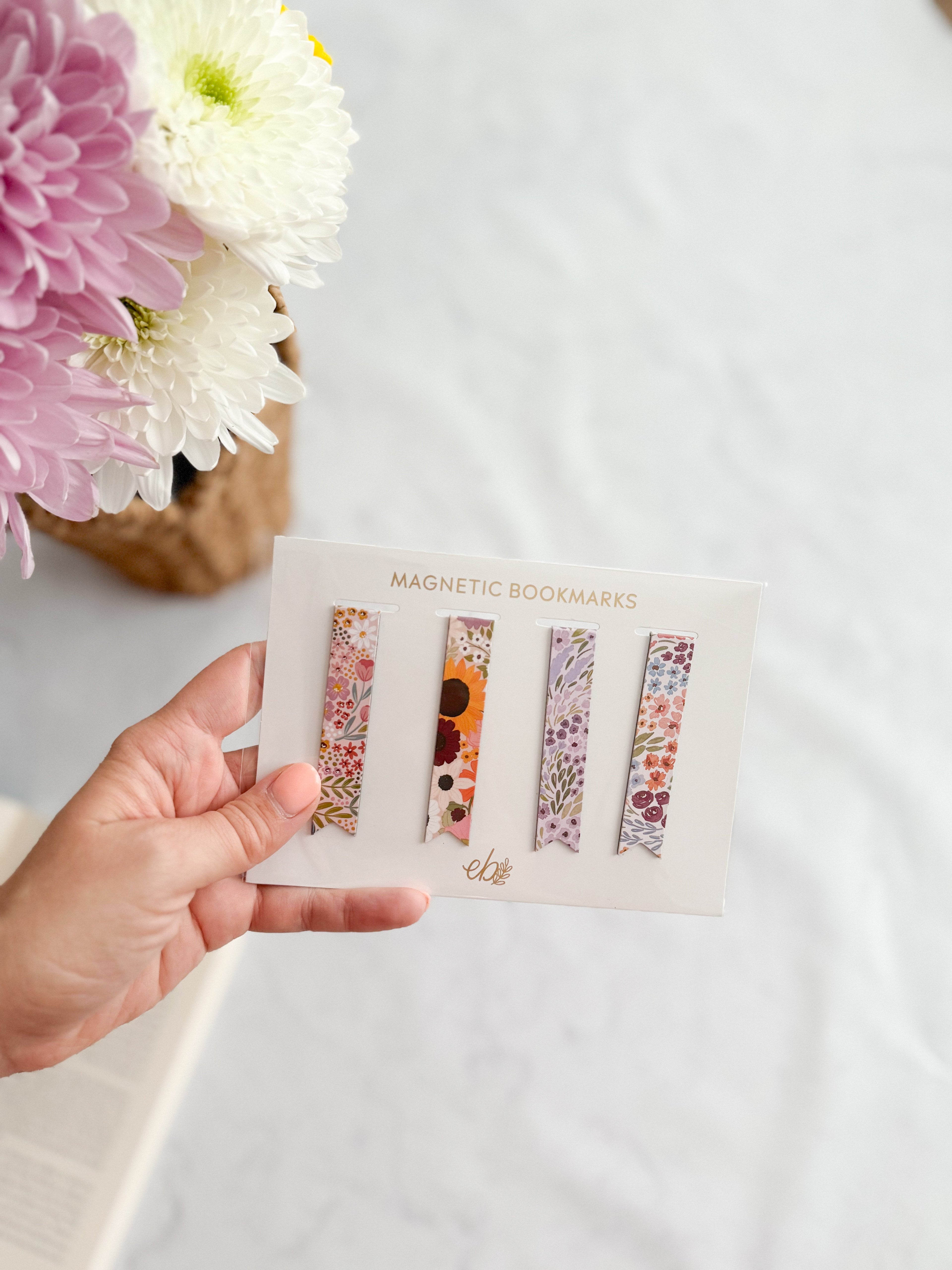 Set of 4 Magnetic Bookmarks